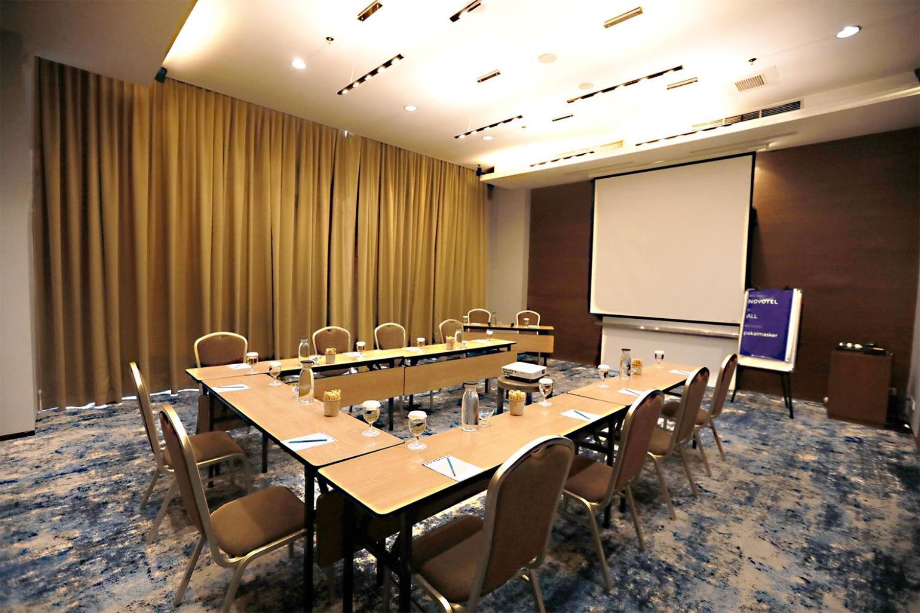 Novotel Bandung Exteriér fotografie